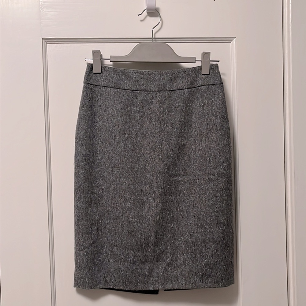 Ann Taylor gray speckled wool blend pencil skirt Size 0